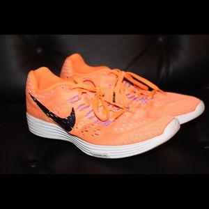 Nike FlyKnit Lunarlon Shoes Women